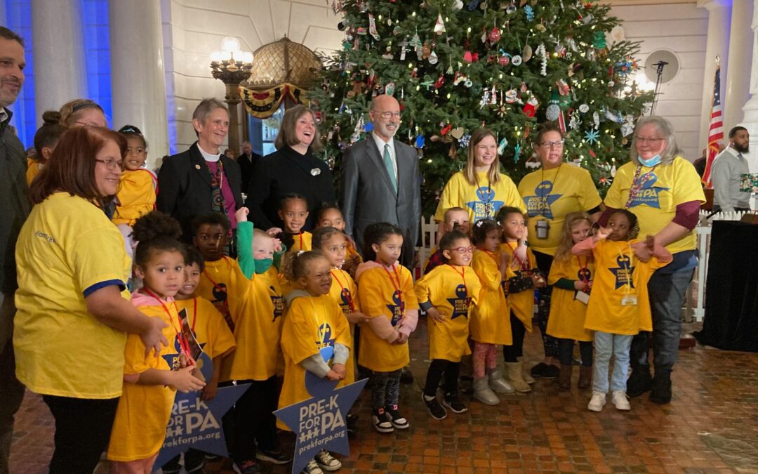 Pre-K Kids Join Governor Wolf, First Lady Frances Wolf at Tree-Lighting Ceremony